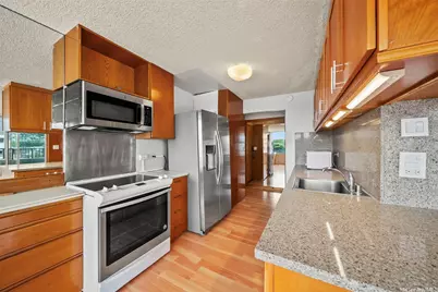 2825 South King Street #403, Honolulu, HI 96826 - Photo 5