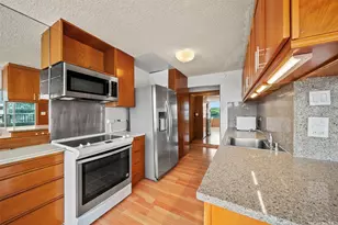 2825 S King St, Honolulu, HI 96826 - Photo 5