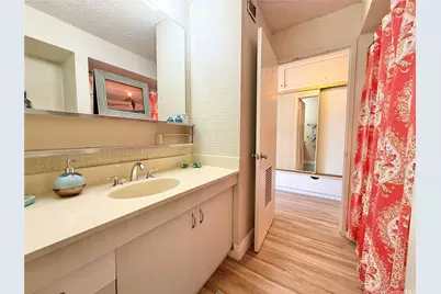 747 Amana Street #1418, Honolulu, HI 96814 - Photo 13