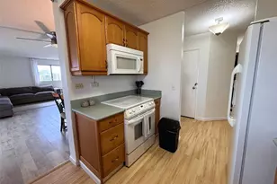 2240 Kuhio Ave, Honolulu, HI 96815 - Photo 7