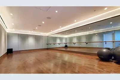 383 Kalaimoku Street #2001, Honolulu, HI 96815 - Photo 21