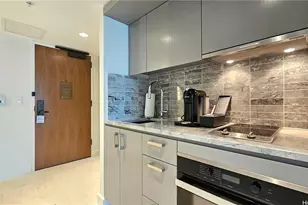 383 Kalaimoku St, Honolulu, HI 96815 - Photo 9