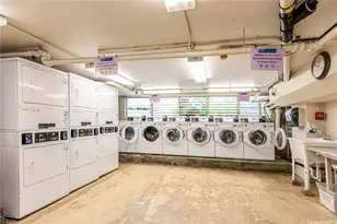 134 Kapahulu Ave, Honolulu, HI 96815 - Photo 17