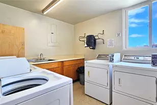 1655 Makaloa St, Honolulu, HI 96814 - Photo 17