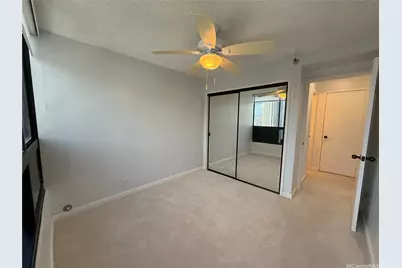 876 Curtis Street #2705, Honolulu, HI 96813 - Photo 13
