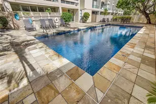 555 University Ave, Honolulu, HI 96826 - Photo 15