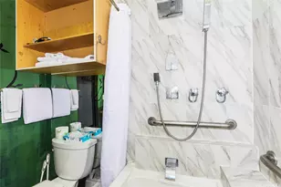 134 Kapahulu Ave, Honolulu, HI 96815 - Photo 13