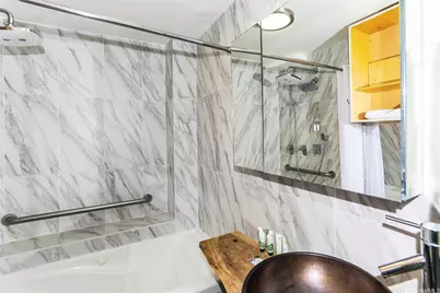 134 Kapahulu Avenue #716, Honolulu, HI 96815 - Photo 11