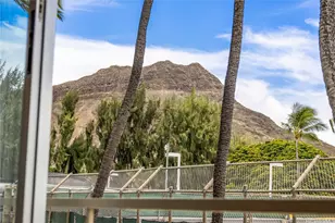 2895 Kalakaua Ave, Honolulu, HI 96815 - Photo 11