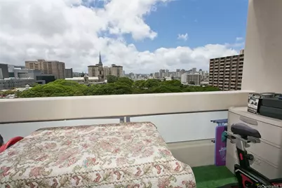 1212 Punahou Street #705, Honolulu, HI 96826 - Photo 11