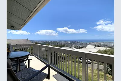 1074 Lanui Place, Honolulu, HI 96817 - Photo 13