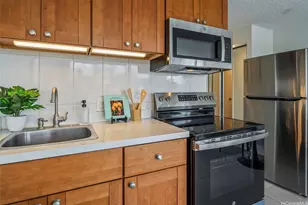 2211 Ala Wai Blvd, Honolulu, HI 96815 - Photo 7