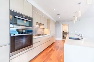 1108 Auahi St, Honolulu, HI 96814 - Photo 9