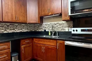 9499 Waipahu St, Waipahu, HI 96797 - Photo 7