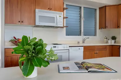 2937 Kalakaua Avenue #35, Honolulu, HI 96815 - Photo 11
