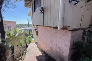 1087 Wiliki Dr, Honolulu, HI 96818 - Photo 21