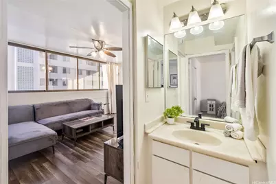 1134 Kinau Street #801, Honolulu, HI 96814 - Photo 19