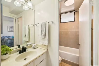 1134 Kinau Street #801, Honolulu, HI 96814 - Photo 17