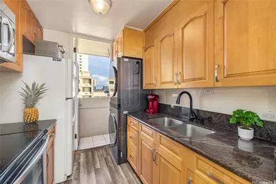 1134 Kinau Street #801, Honolulu, HI 96814 - Photo 7