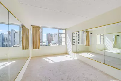 400 Hobron Lane #1815, Honolulu, HI 96815 - Photo 5