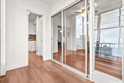 1314 Victoria Street #801, Honolulu, HI 96814 - Photo 13