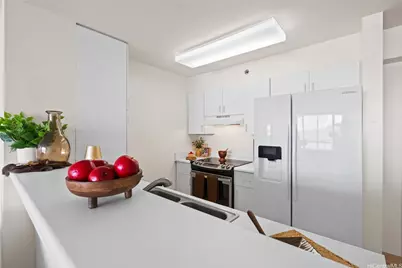 3009 Ala Makahala Place #1804, Honolulu, HI 96818 - Photo 5