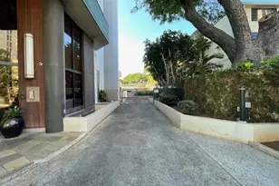 2040 Nuuanu Ave, Honolulu, HI 96817 - Photo 5