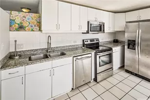 2421 Tusitala St, Honolulu, HI 96815 - Photo 7