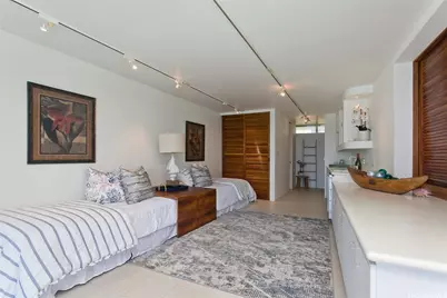 2877 Kalakaua Avenue #601, 602, Honolulu, HI 96815 - Photo 15