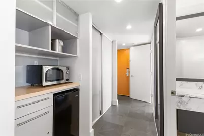 410 Atkinson Drive #1707, Honolulu, HI 96814 - Photo 9