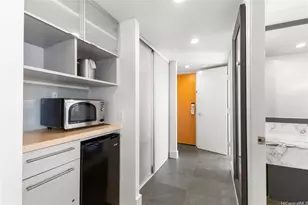 410 Atkinson Dr, Honolulu, HI 96814 - Photo 9