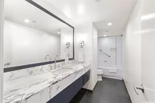 410 Atkinson Dr, Honolulu, HI 96814 - Photo 9