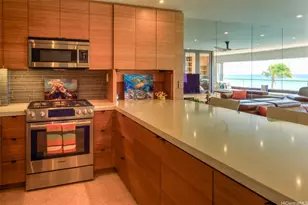 2895 Kalakaua Ave, Honolulu, HI 96815 - Photo 3