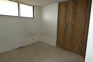 2121 Ala Wai Blvd, Honolulu, HI 96815 - Photo 3