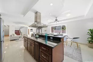 2004 Skyline Dr, Honolulu, HI 96817 - Photo 9