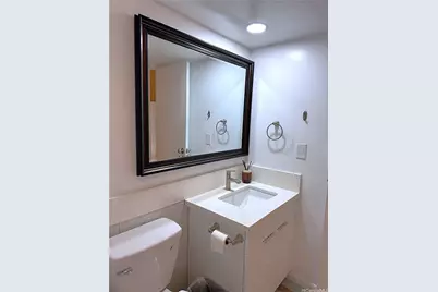 1188 Bishop Street #701, Honolulu, HI 96813 - Photo 9