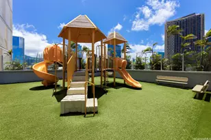 988 Halekauwila St, Honolulu, HI 96814 - Photo 21