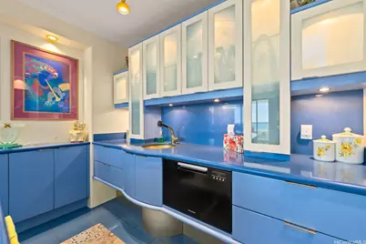 1910 Ala Moana Boulevard #32A, Honolulu, HI 96815 - Photo 11