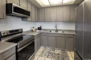 2499 Kapiolani Blvd, Honolulu, HI 96826 - Photo 7