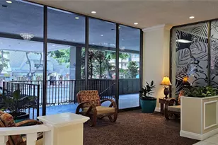 2240 Kuhio Ave, Honolulu, HI 96815 - Photo 9