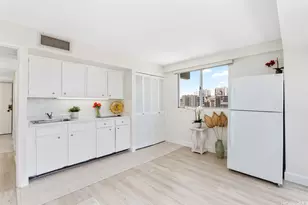 2440 Kuhio Ave, Honolulu, HI 96815 - Photo 5