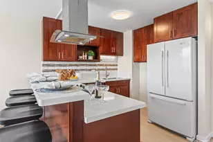 3045 Ala Napuaa Pl, Honolulu, HI 96818 - Photo 3