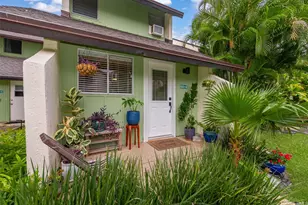 553 Pepeekeo St, Honolulu, HI 96825 - Photo 17