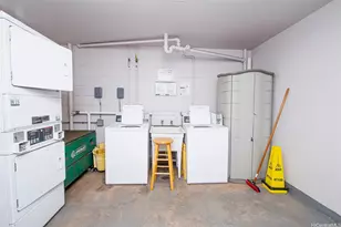 1867 Kaioo Dr, Honolulu, HI 96815 - Photo 15