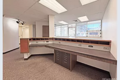 1055 Kalo Place, Honolulu, HI 96826 - Photo 5