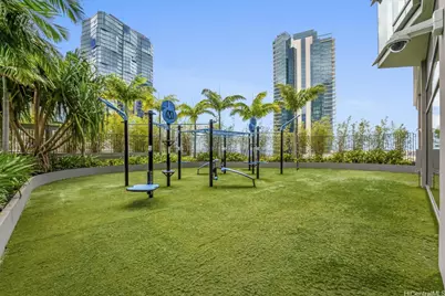 1001 Queen Street #1407, Honolulu, HI 96814 - Photo 15