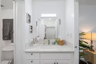 731 Amana St, Honolulu, HI 96814 - Photo 21