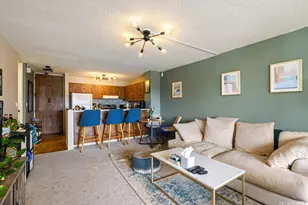 1717 Mott Smith Dr, Honolulu, HI 96822 - Photo 1