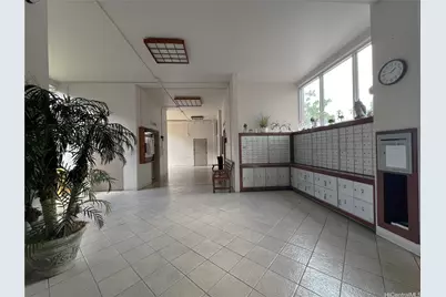 1617 Keeaumoku Street #1006, Honolulu, HI 96822 - Photo 3