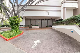 1910 Ala Moana Blvd, Honolulu, HI 96815 - Photo 13